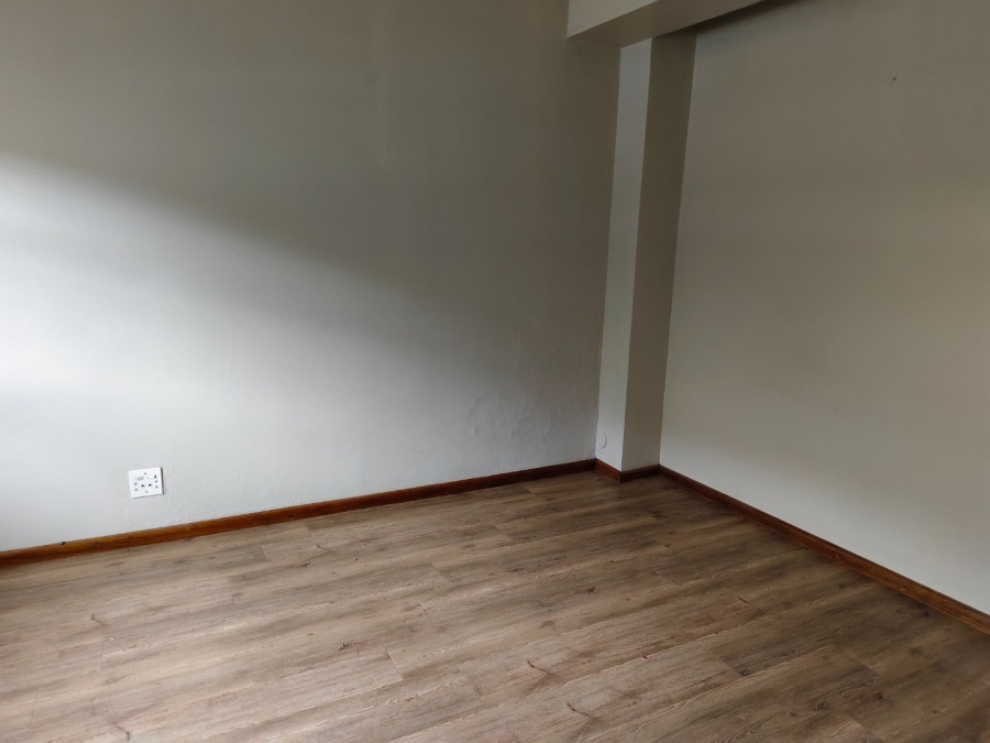To Let 3 Bedroom Property for Rent in Paarl Central Western Cape